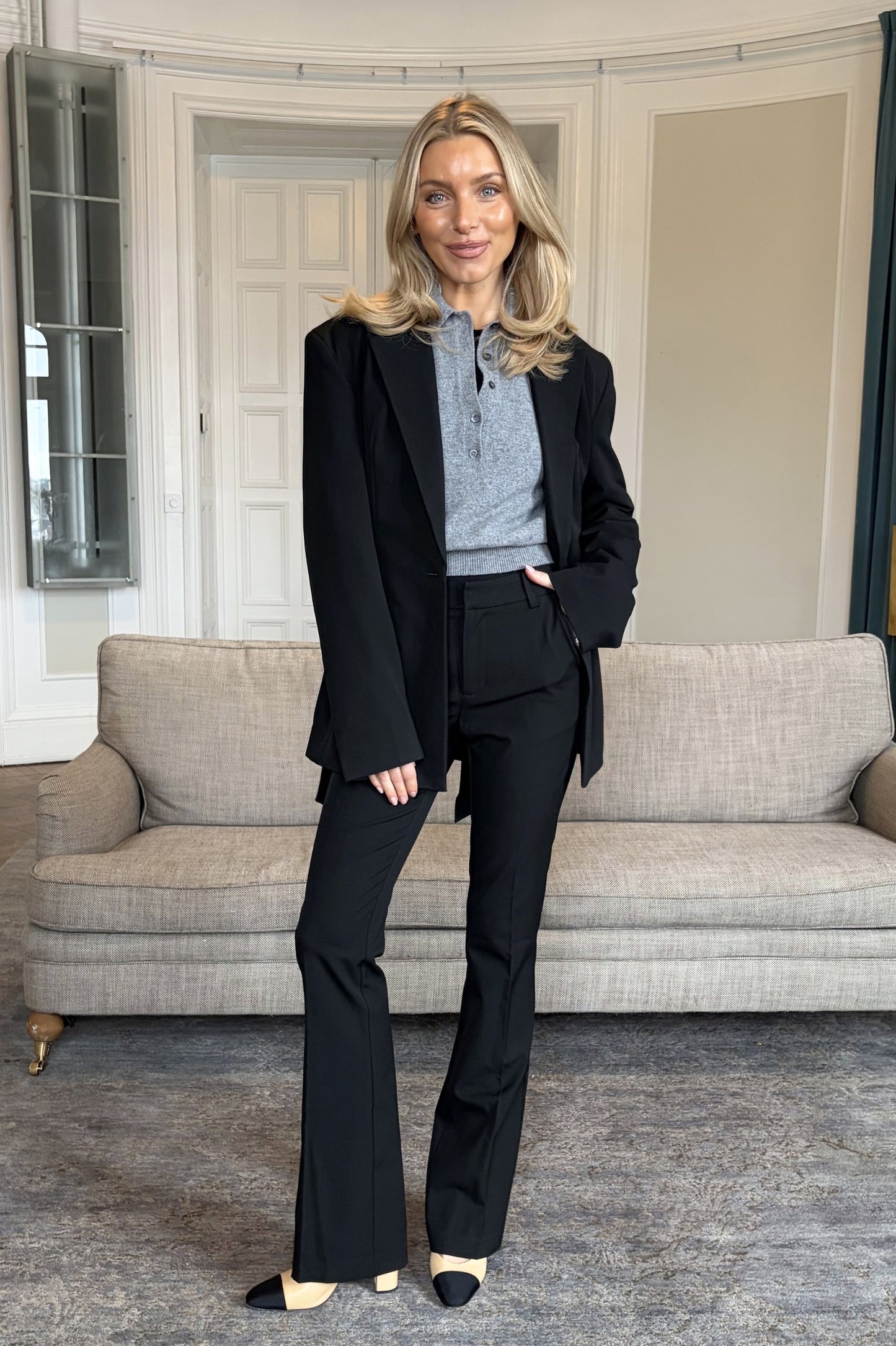 Tailored Flared Suit Pants - Black