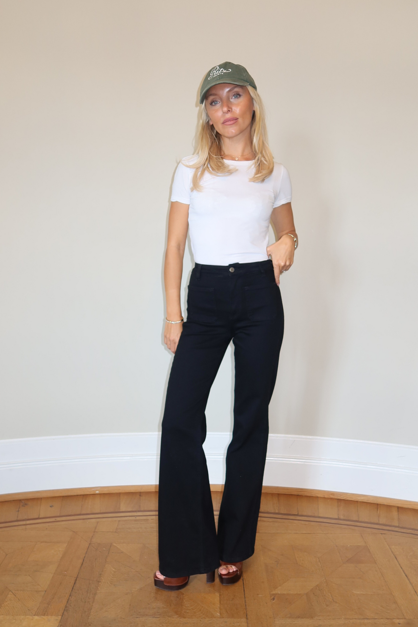 Cloud Fit Jeans - Black