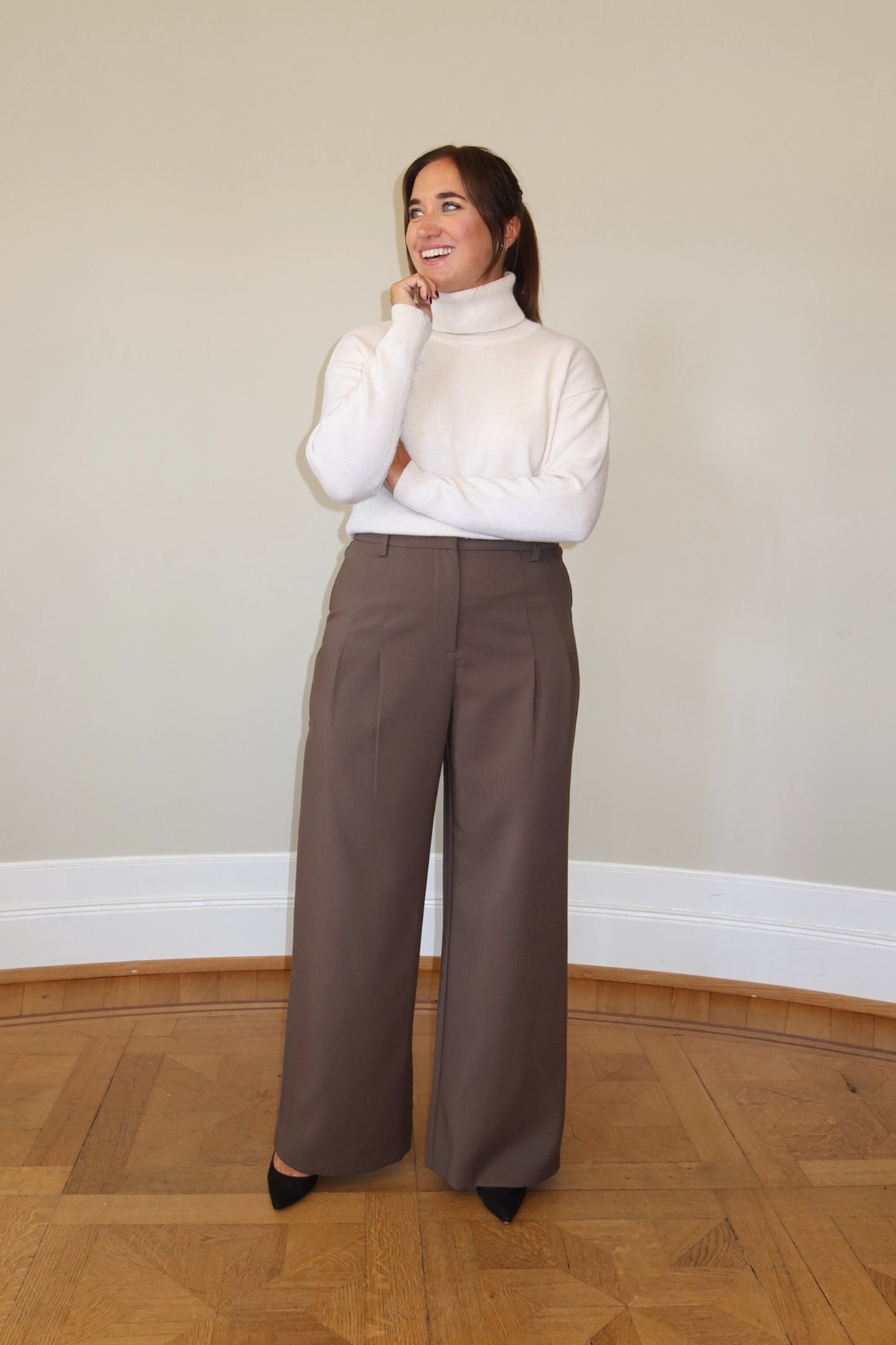 Flowy Suit Pants - Brown