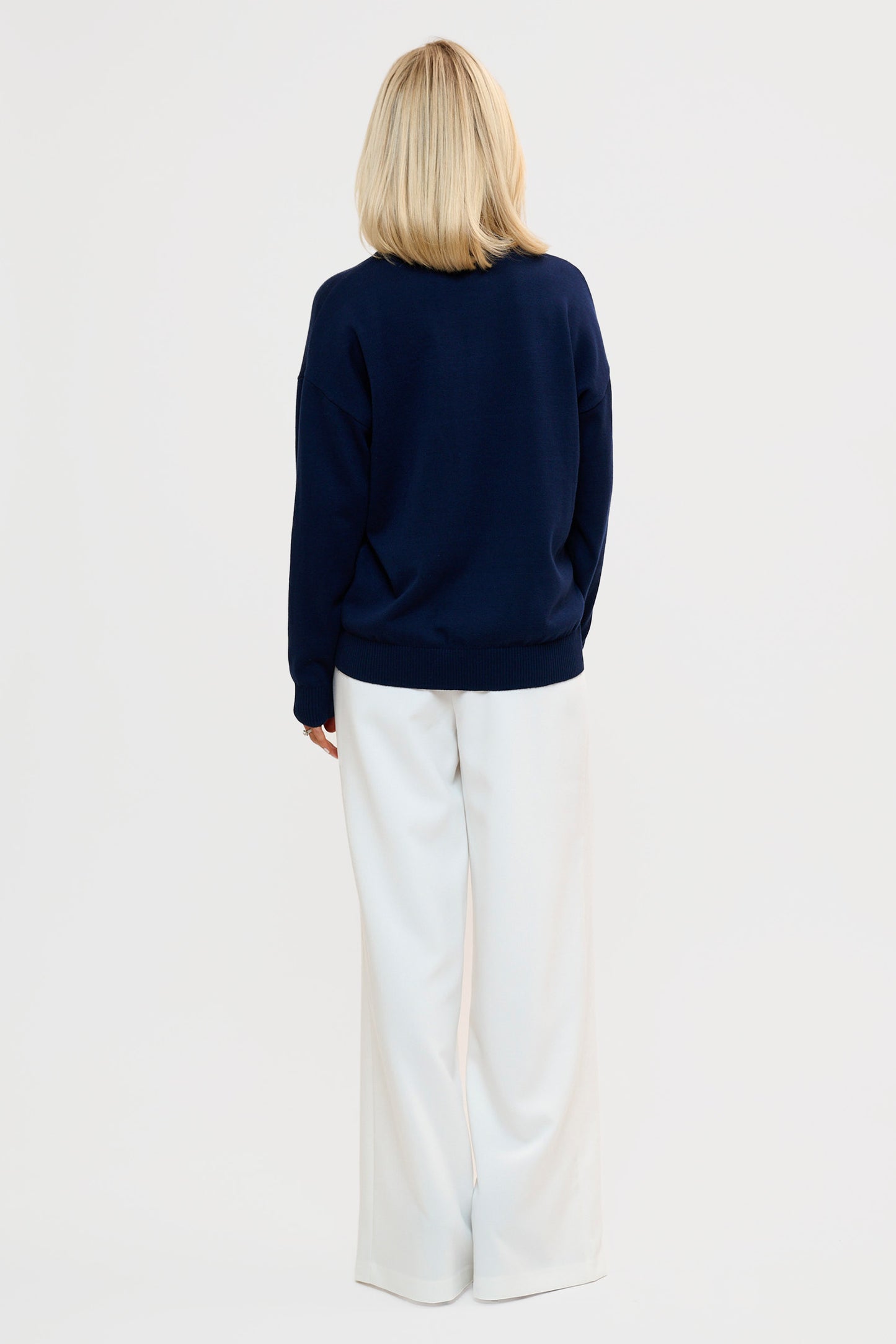 Thin Knitted Sweater - Navy