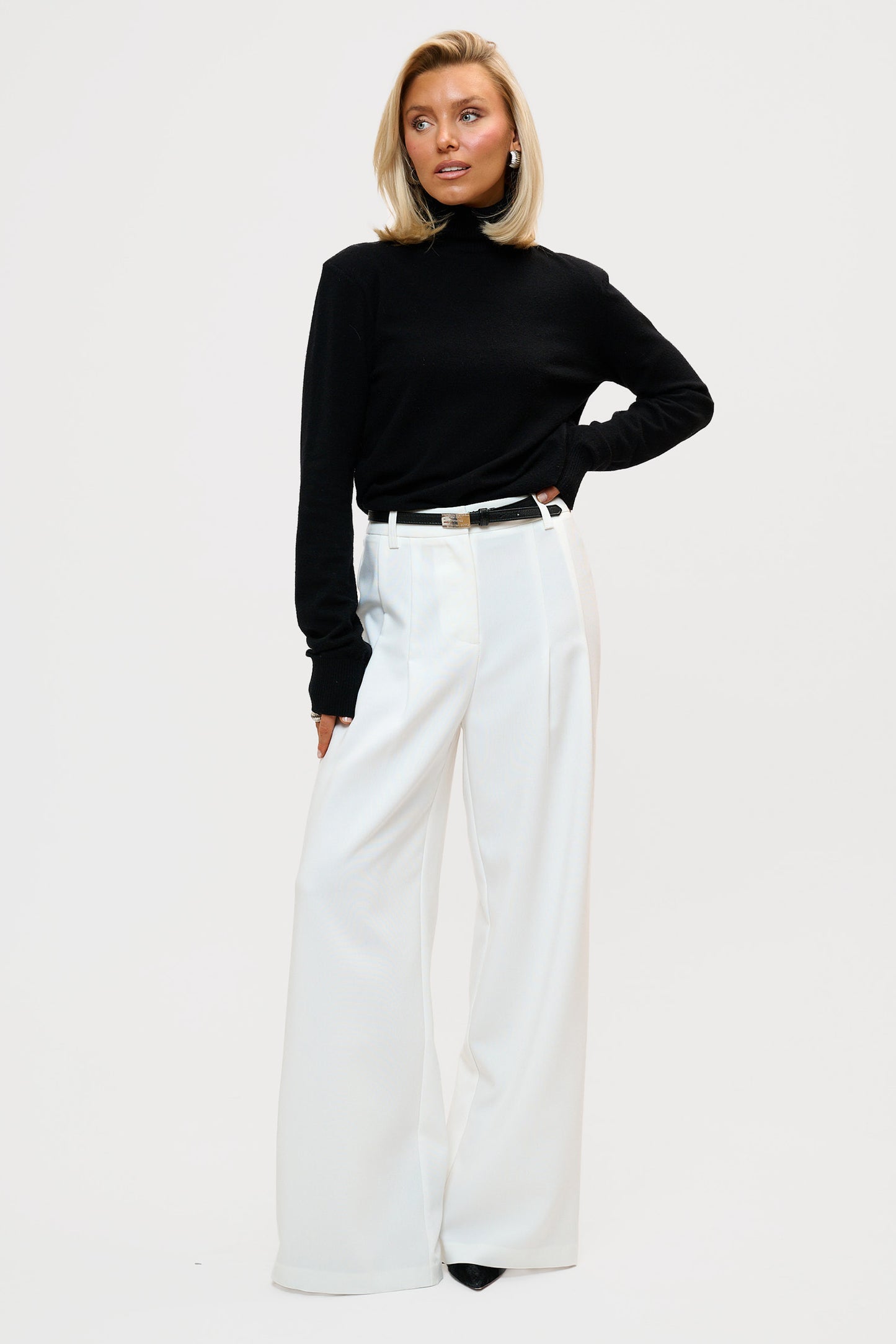 Marked Shoulder Polo Sweater - Black