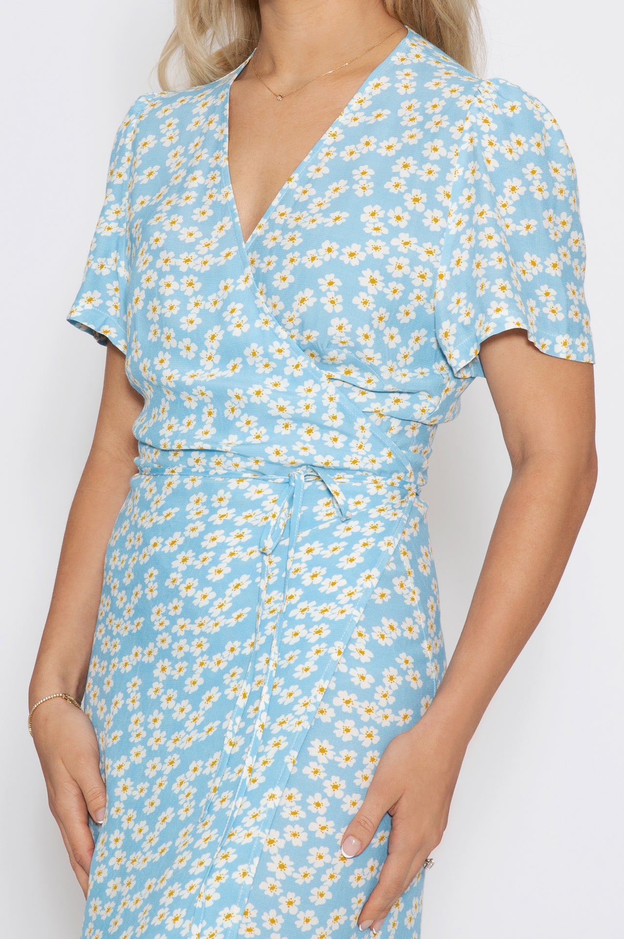 Floral Dress - Blue - Sannealexandra - Model:Sanne