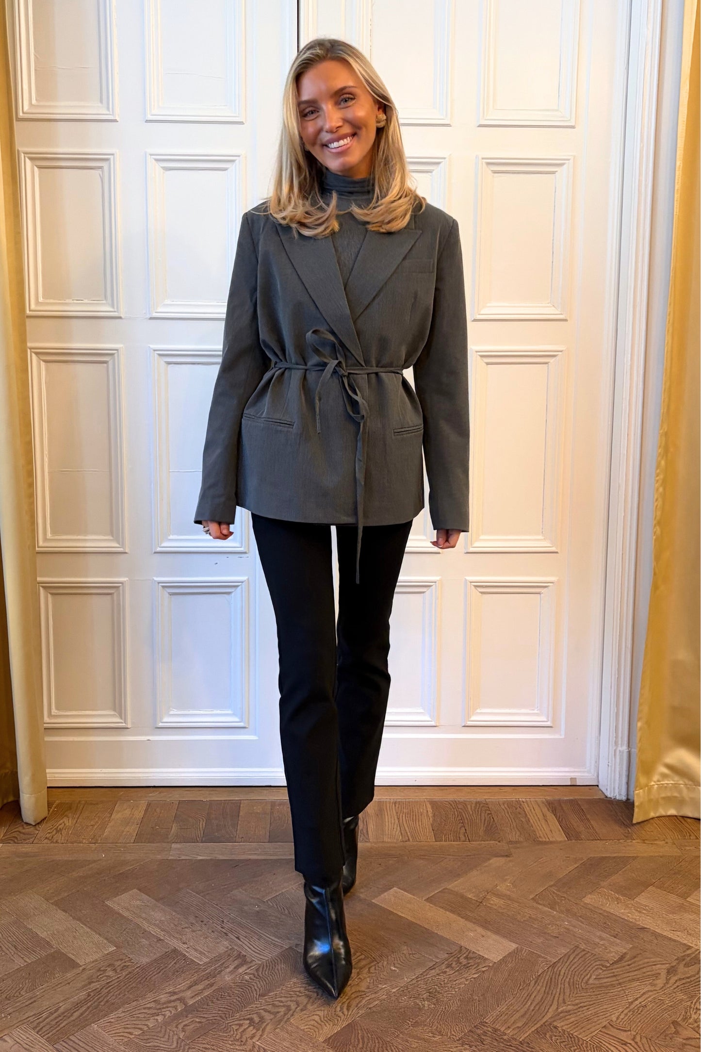 Tailored Belt Blazer - Grey