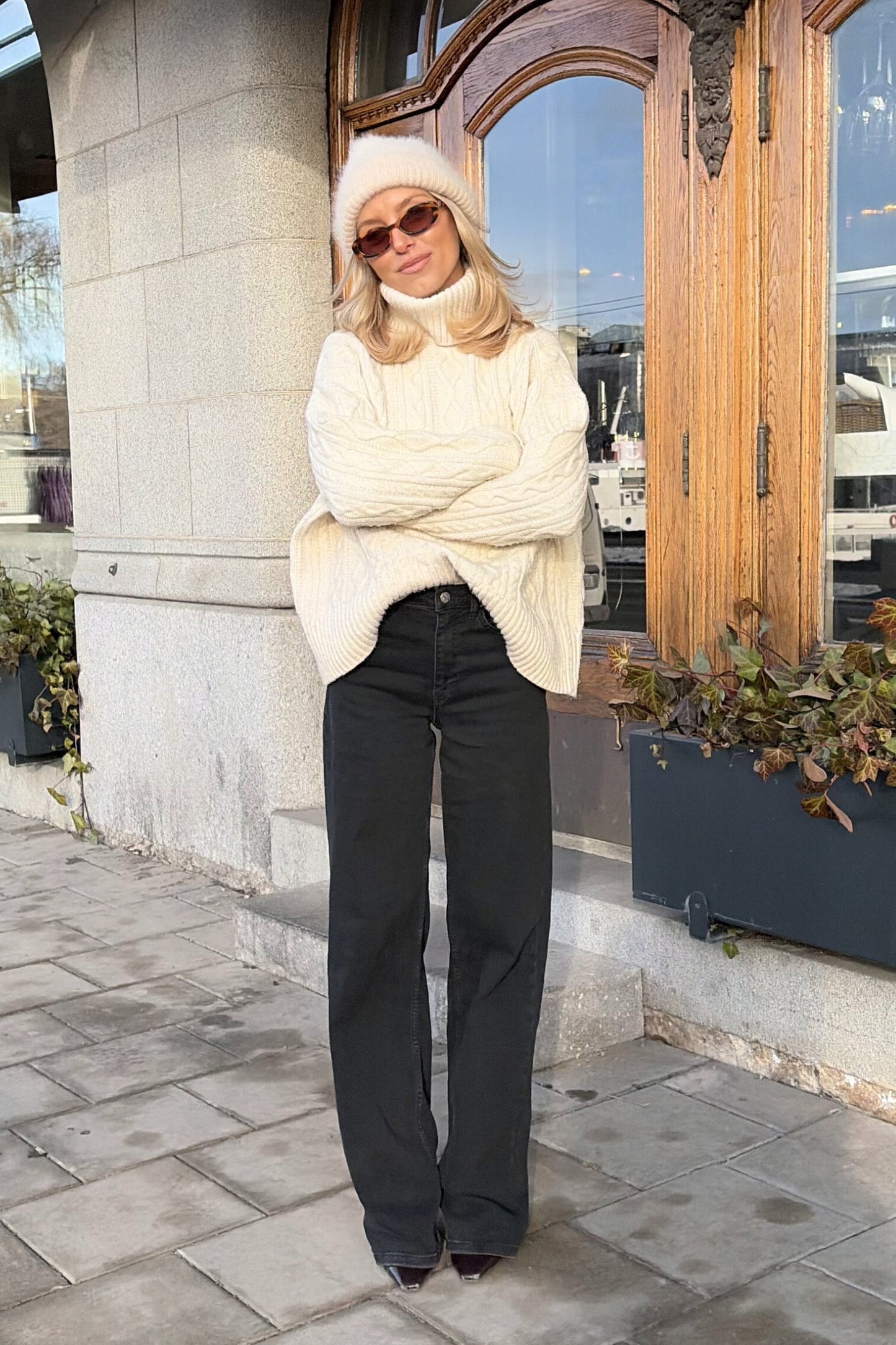 Everyday Relaxed Jeans - Washed Black