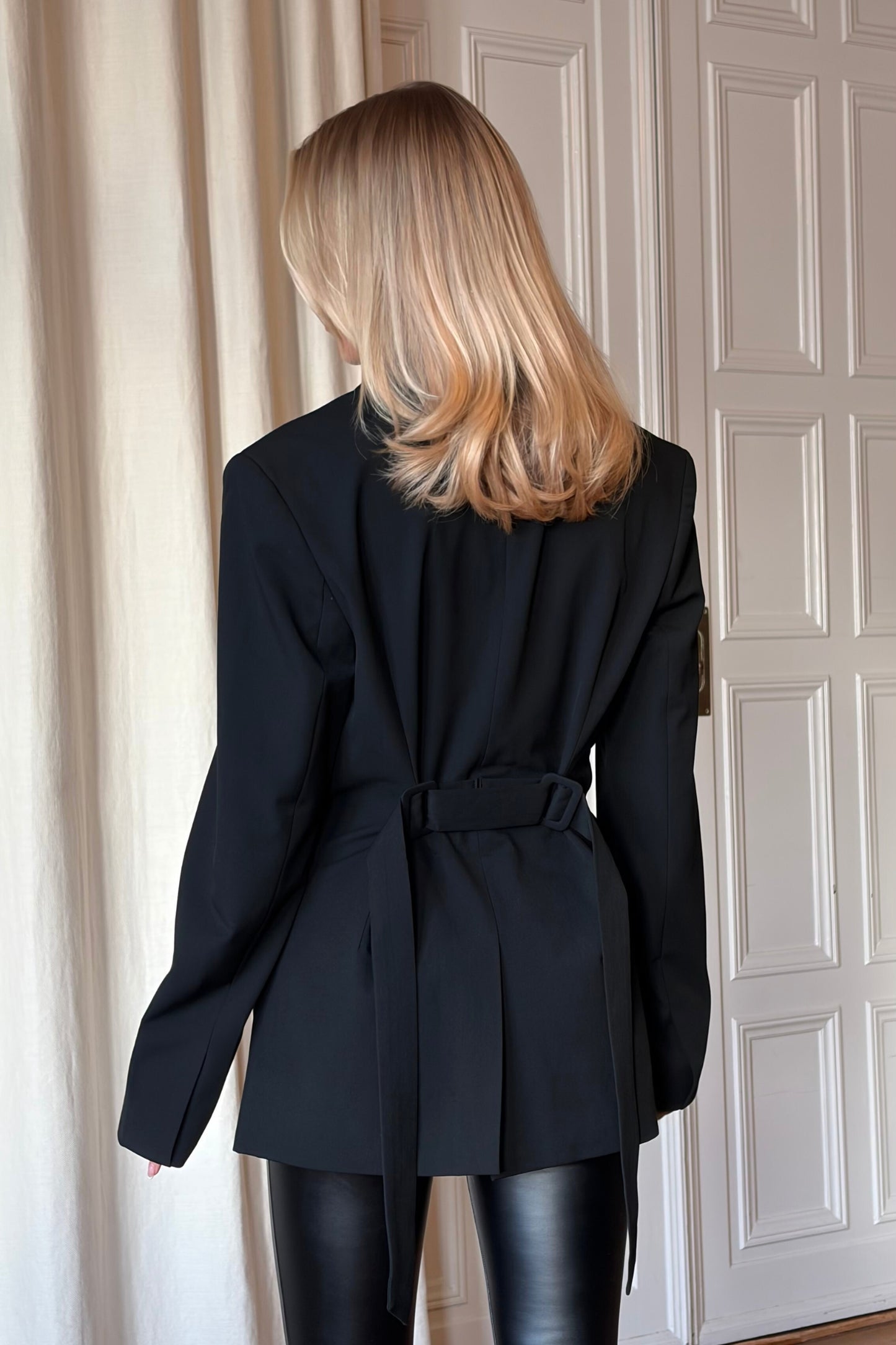 Tailored Adjustable Blazer - Black