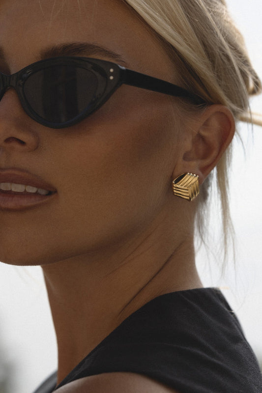 Astrid Gold Earring