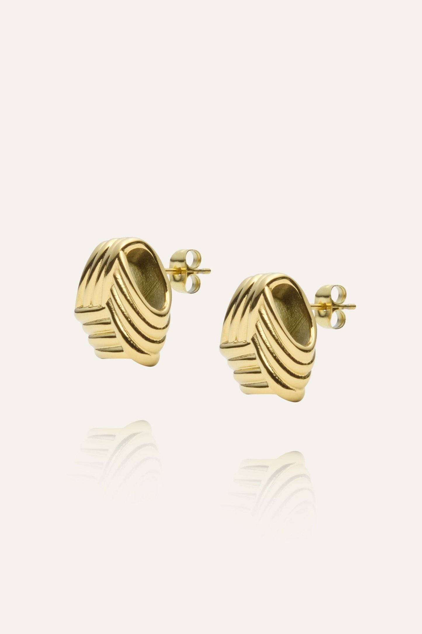 Astrid Gold Earring
