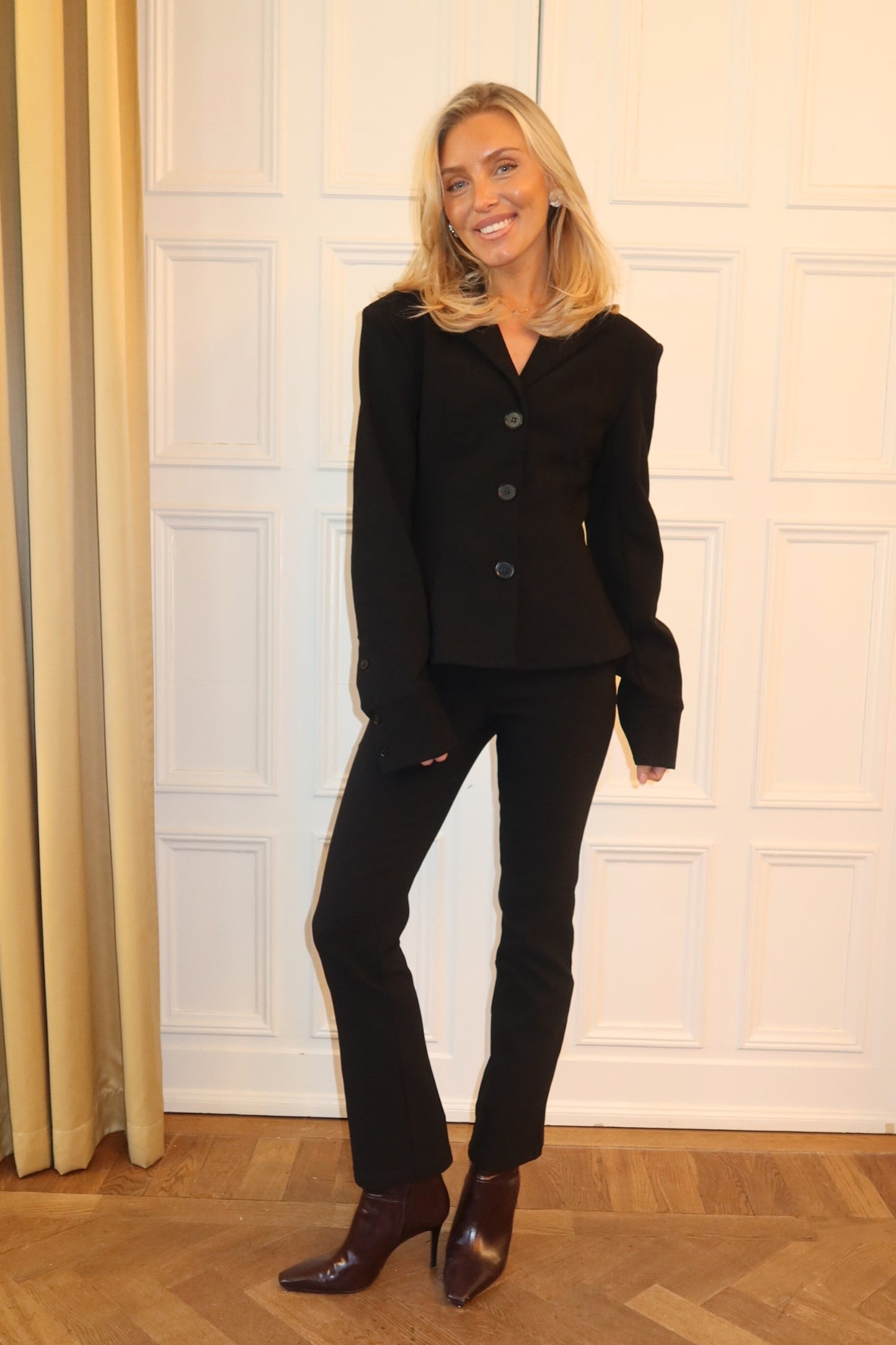 Frame Cropped Pants - Black