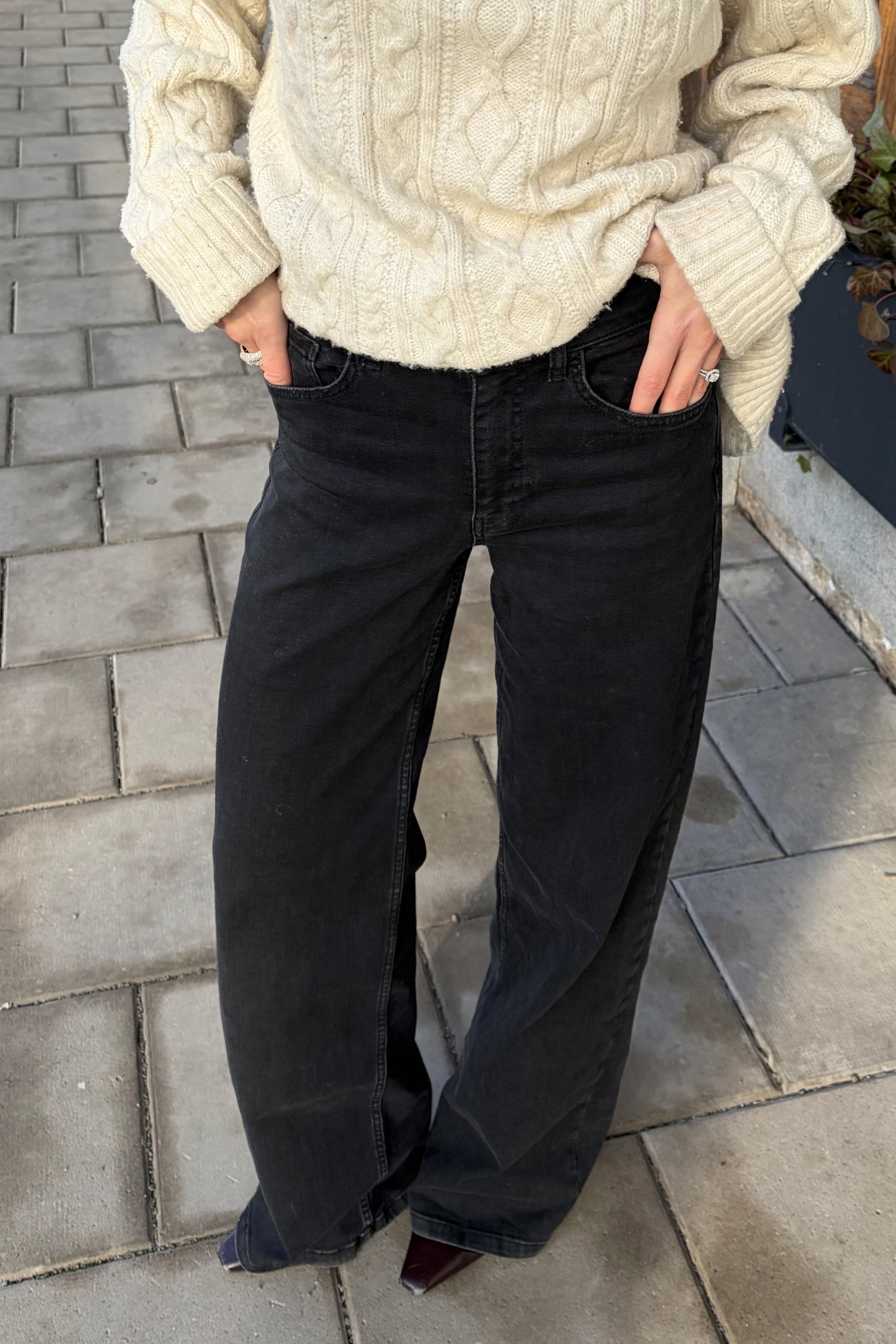 Everyday Relaxed Jeans - Washed Black – Sanne Alexandra
