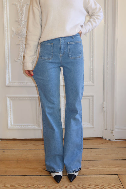 Wide Flared Stretch Jeans - Mid Blue