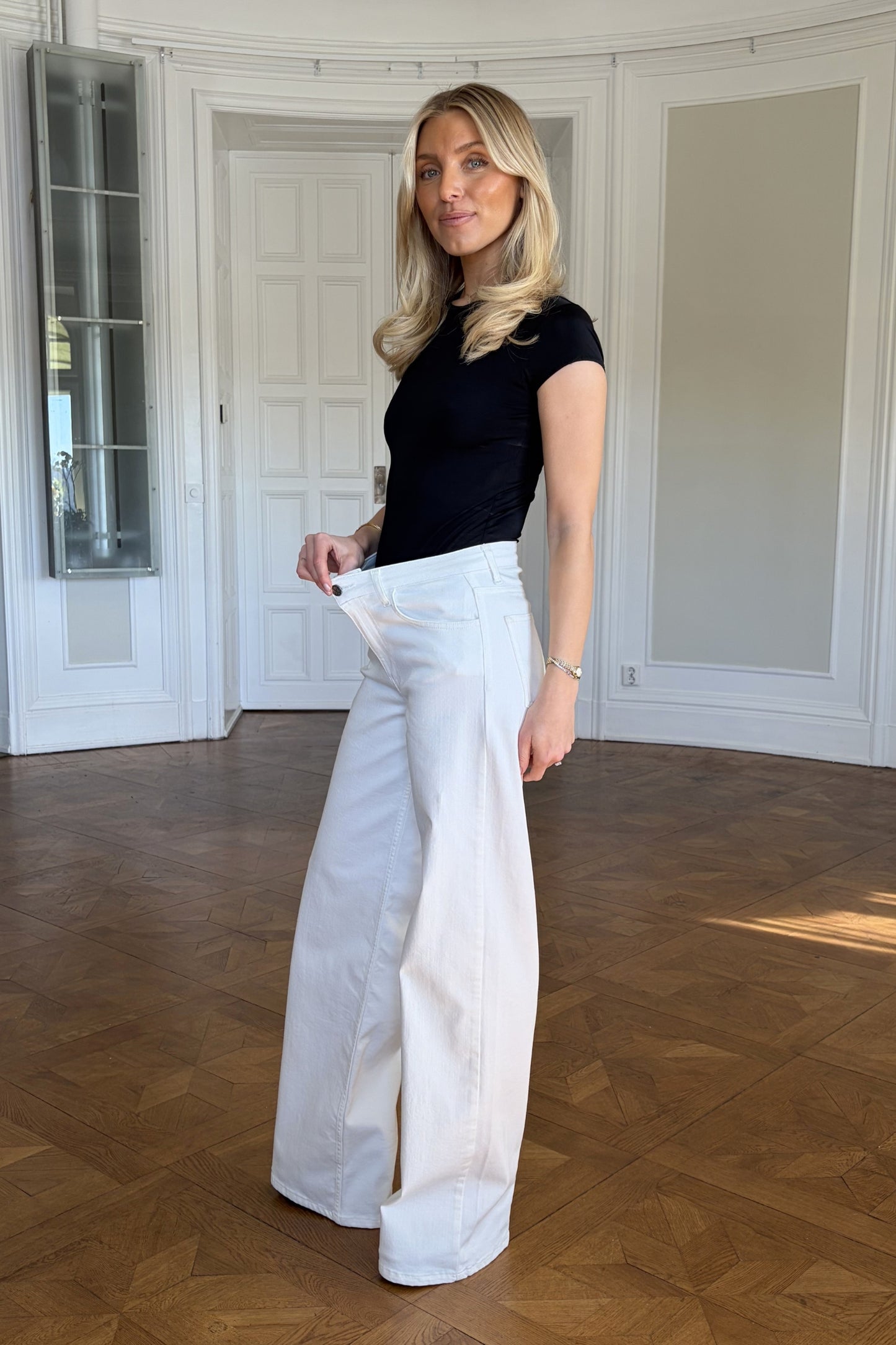 Everyday Relaxed Jeans - Off White