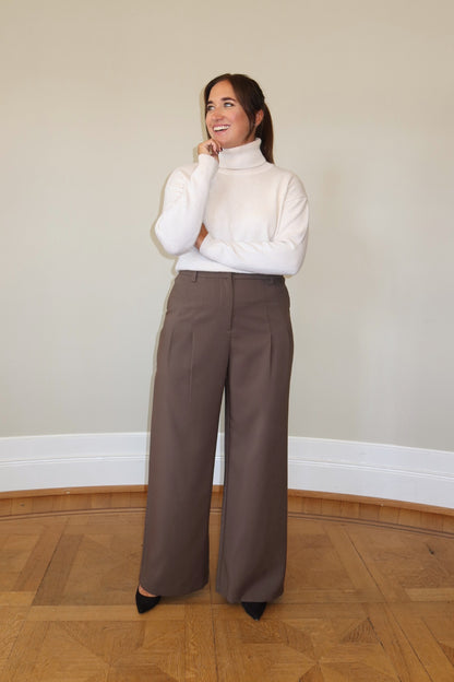 Flowy Suit Pants - Brown